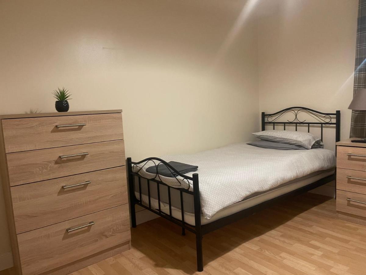 Morlich Guesthouse Дингуолл Экстерьер фото